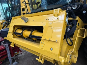 Комбайн New Holland CR10.90, снимка 6