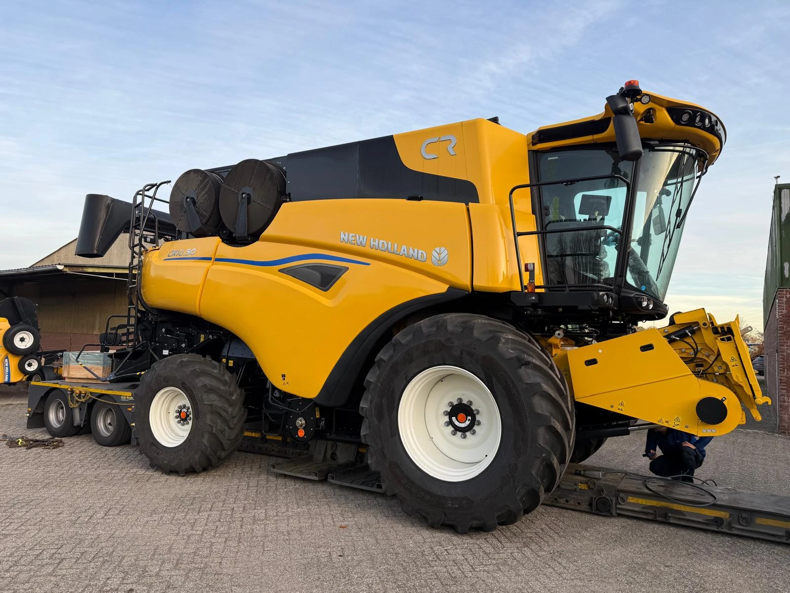 ������� New Holland CR10.90 | Mobile.bg � ����������� 1
