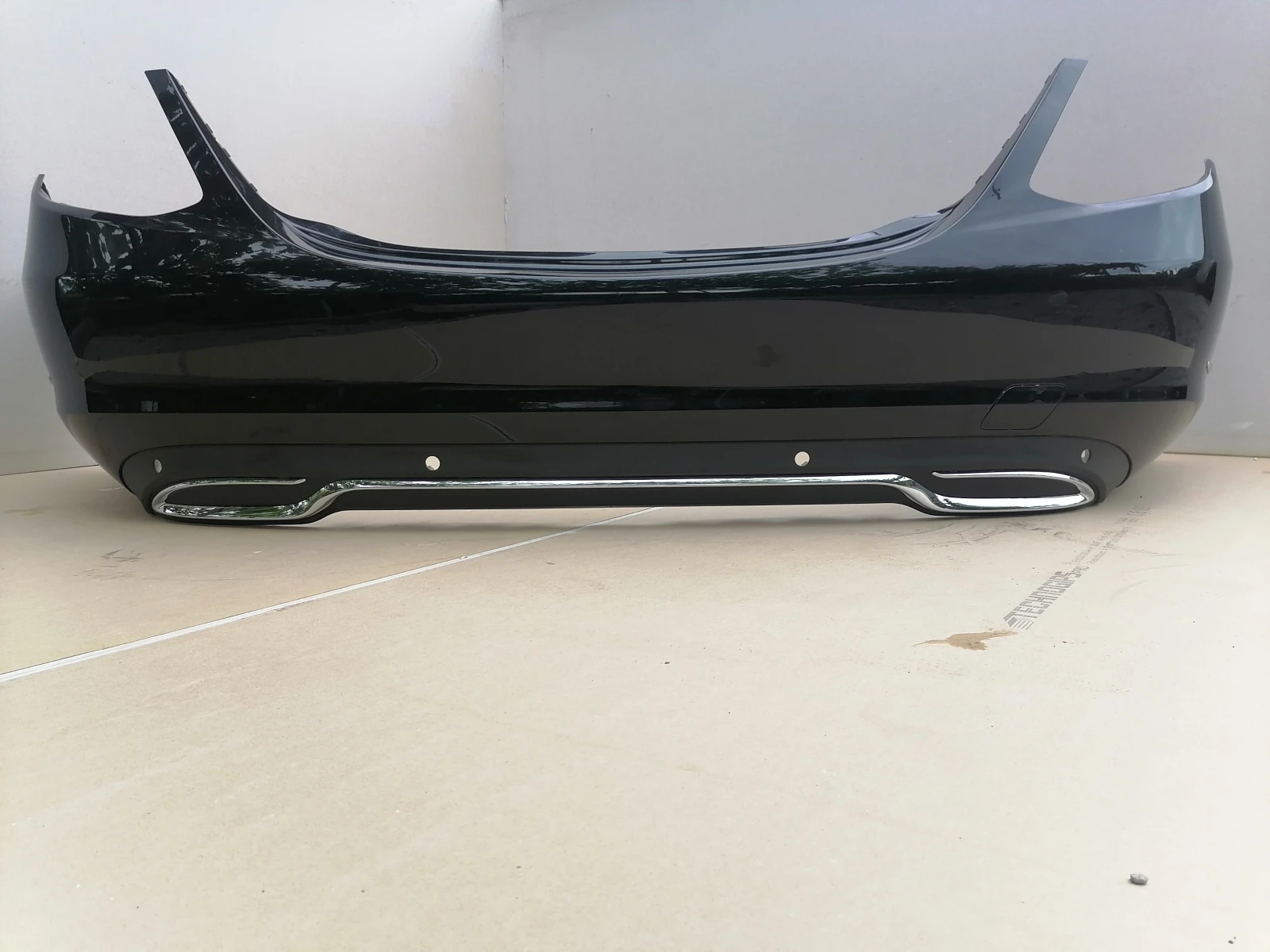 Оригиналнa броня Mercedes C Class Ц клас W205 Sedan A2058850138