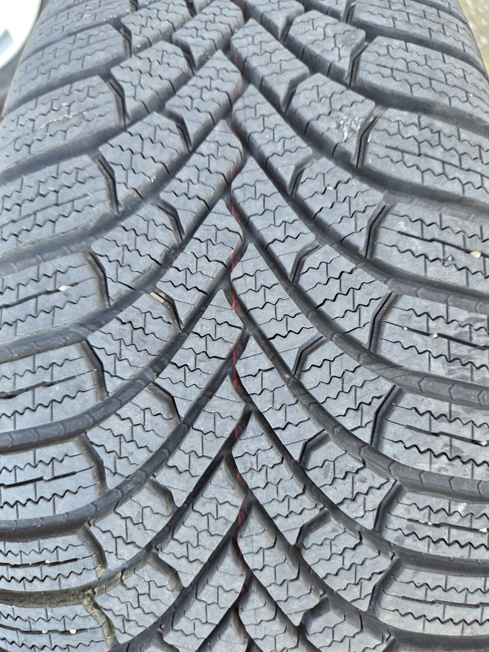 ���� � ������ 205/55R16 | Mobile.bg � ����������� 6