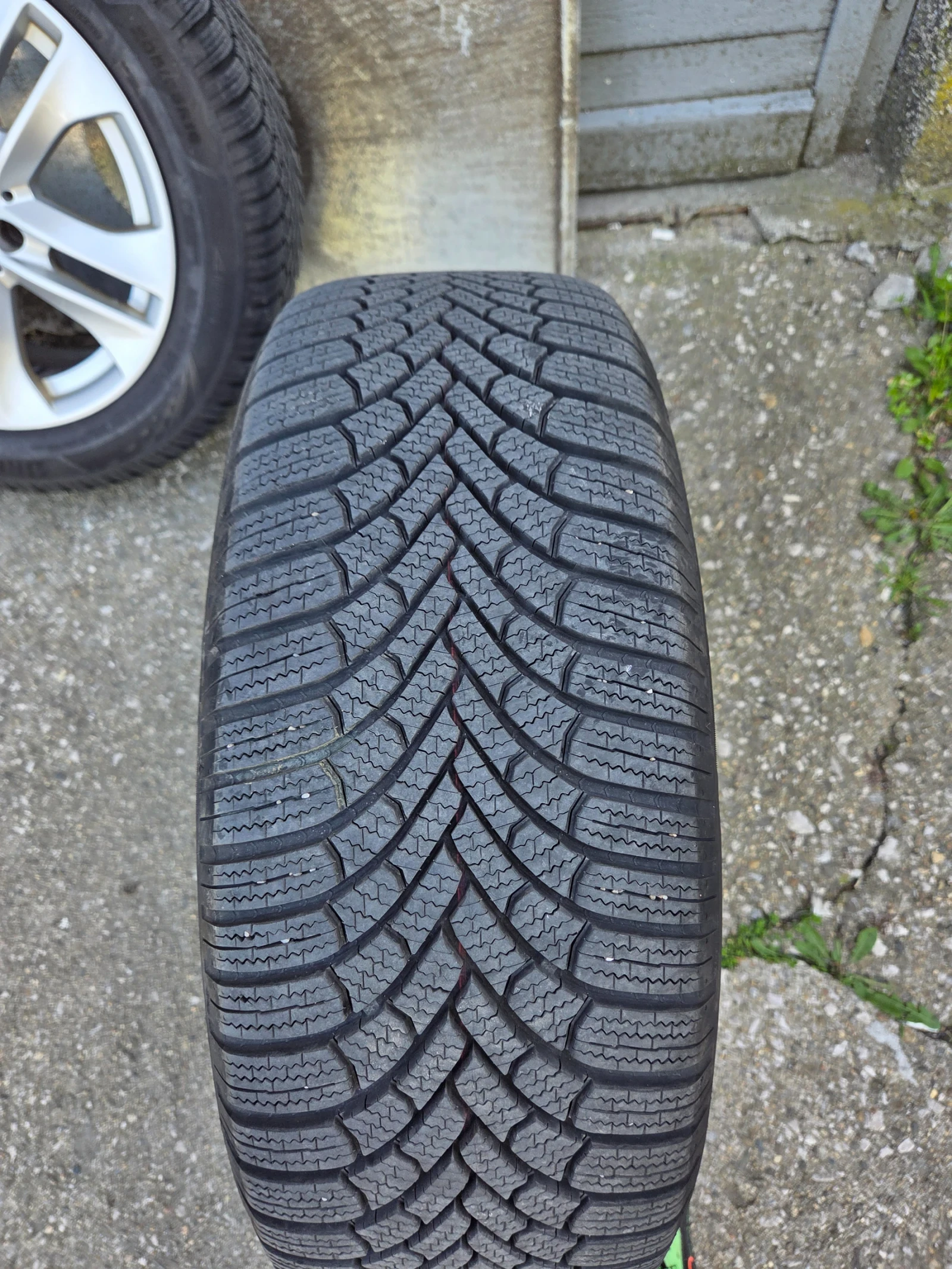 ���� � ������ 205/55R16 | Mobile.bg � ����������� 5
