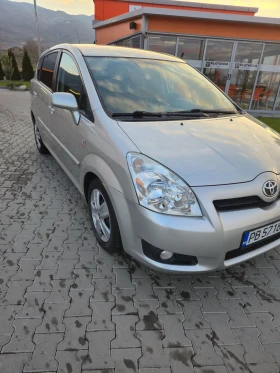 Toyota Corolla verso, снимка 1