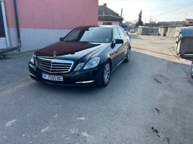 Mercedes-Benz E 220 E220 , снимка 1