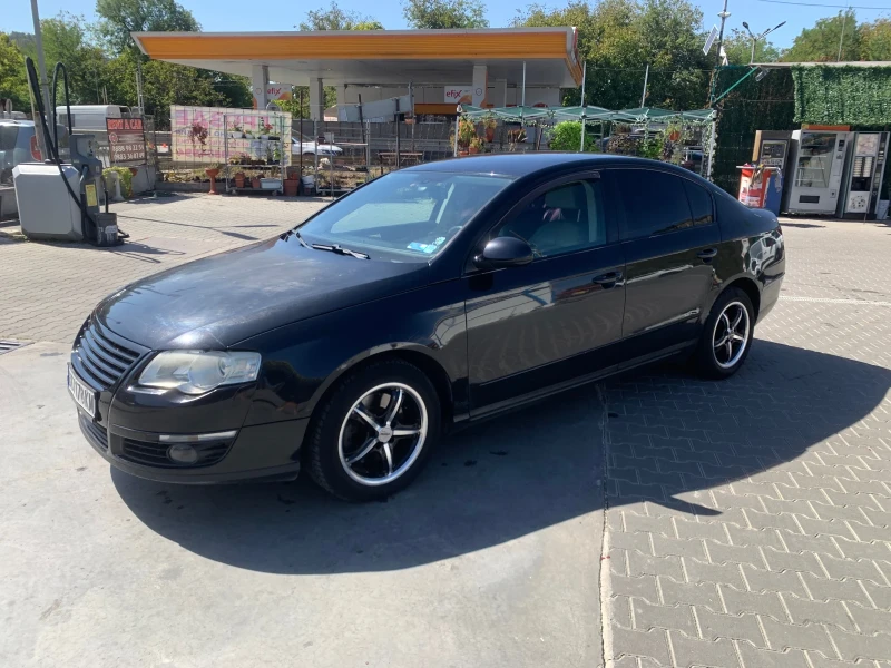 VW Passat, снимка 4 - Автомобили и джипове - 47169324