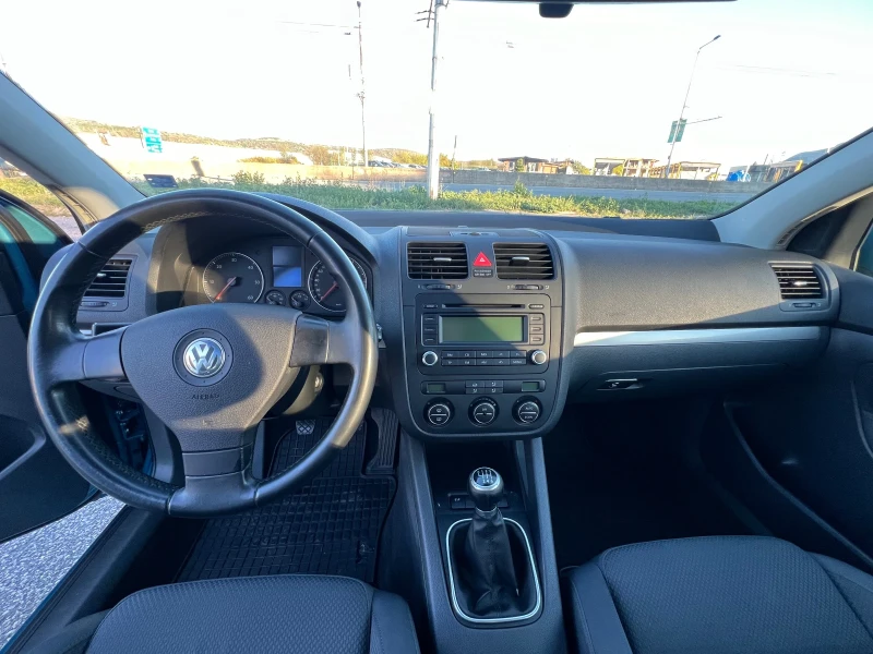 VW Golf, снимка 11 - Автомобили и джипове - 47693156