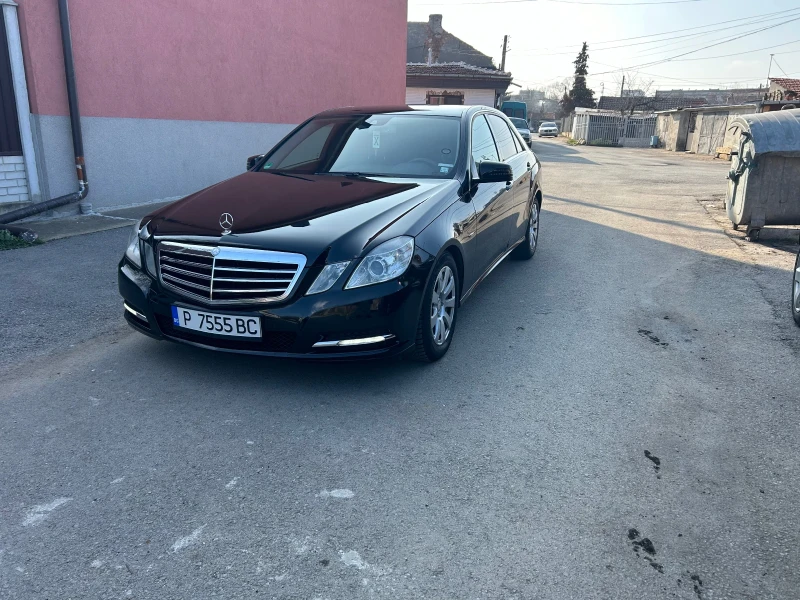 Mercedes-Benz E 220 E220 , снимка 1 - Автомобили и джипове - 49083859