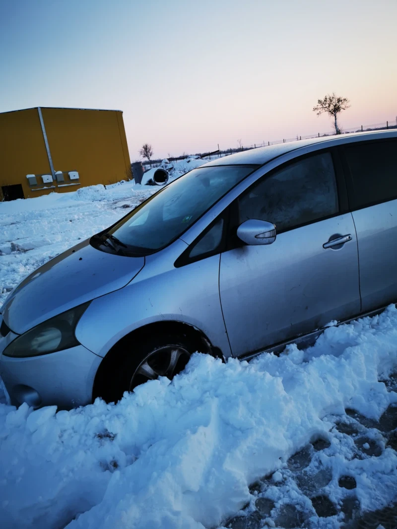 Mitsubishi Grandis, снимка 8 - Автомобили и джипове - 49236827