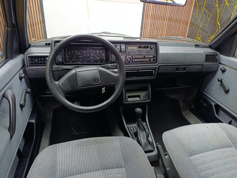 VW Golf, снимка 3 - Автомобили и джипове - 51183599