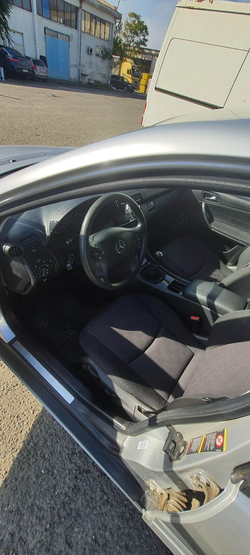 Mercedes-Benz C 200, снимка 8 - Автомобили и джипове - 52244631