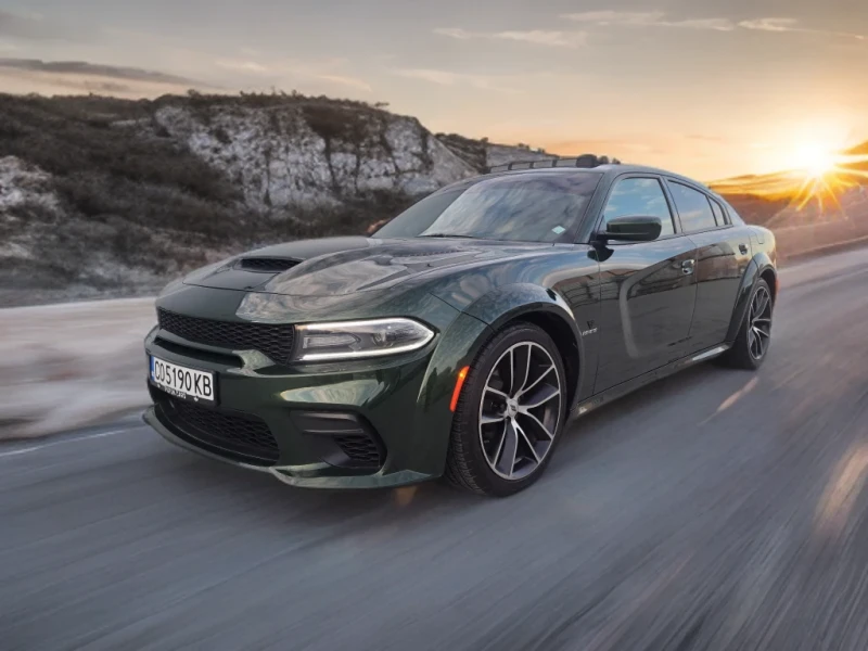 Dodge Charger 5.7 HEMI