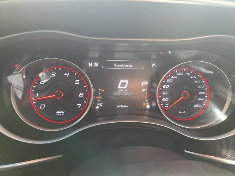 Dodge Charger 5.7 HEMI, снимка 16 - Автомобили и джипове - 52472927