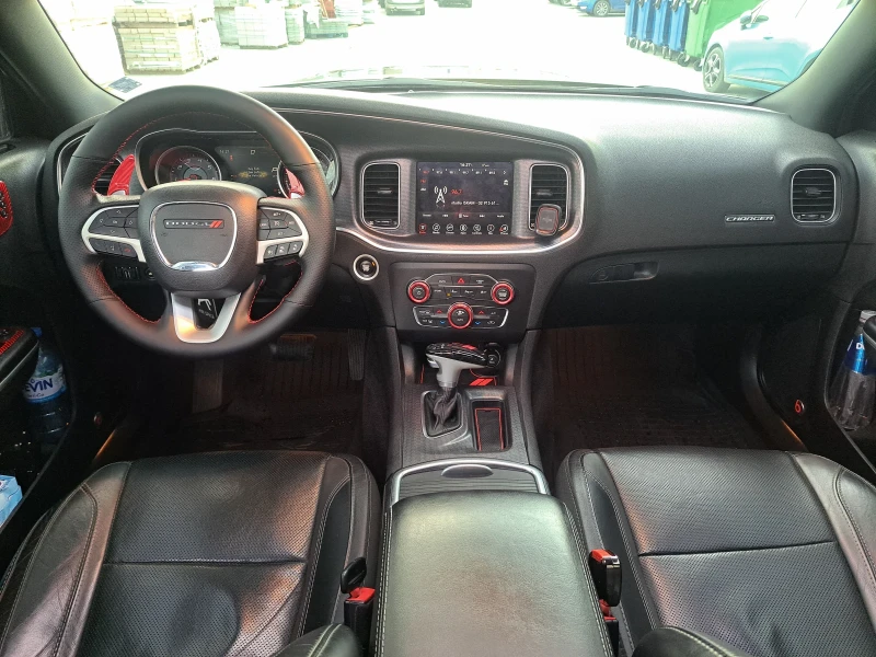 Dodge Charger 5.7 HEMI, снимка 11 - Автомобили и джипове - 52894523