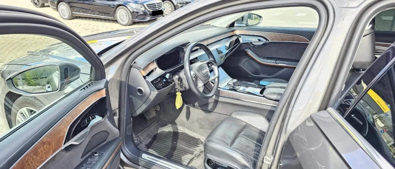 Audi A8, снимка 8 - Автомобили и джипове - 52734855