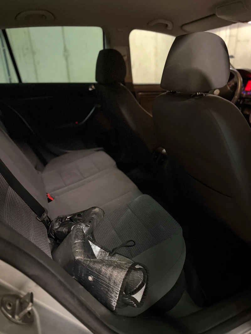 VW Golf GTD TOP! , снимка 10 - Автомобили и джипове - 52933369