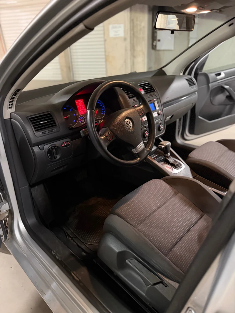 VW Golf GTD TOP! , снимка 4 - Автомобили и джипове - 52933369