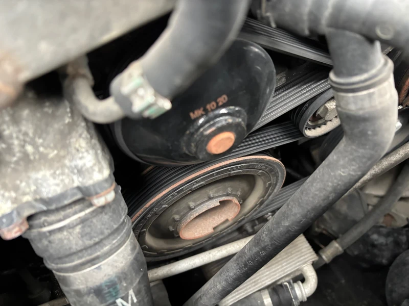 BMW 520 Diesel, снимка 10 - Автомобили и джипове - 53178986