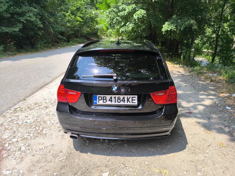 BMW 320 320d, снимка 4 - Автомобили и джипове - 53363244