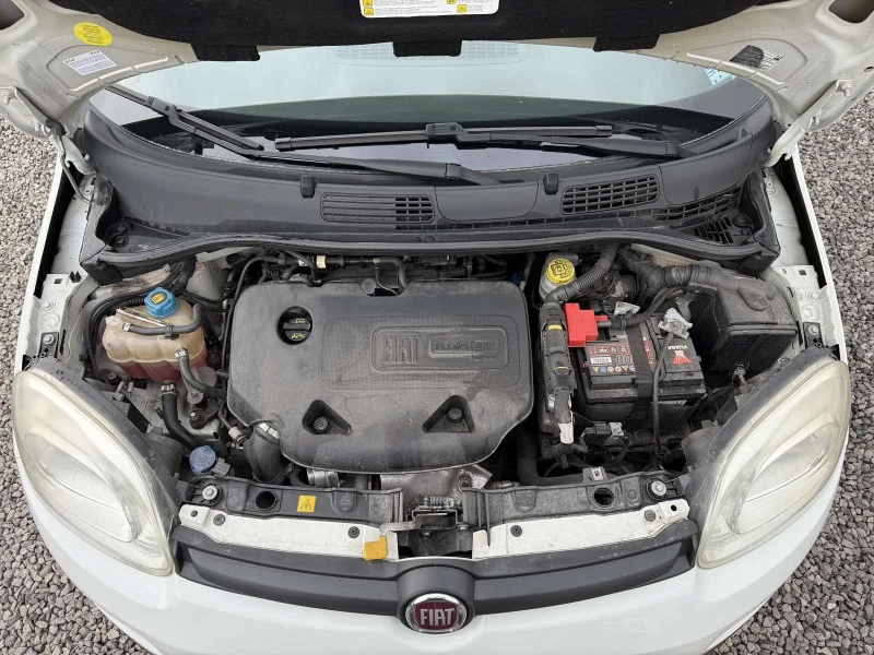 Fiat Panda 0.9T Petrol/CNG, снимка 16 - Автомобили и джипове - 53390978