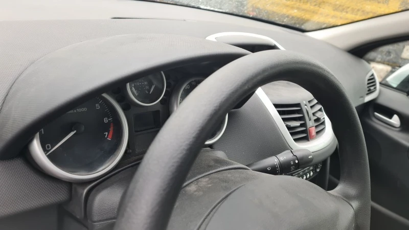 Peugeot 207 1.4 hdi - 11 лв. - 81063254 | Car24.bg