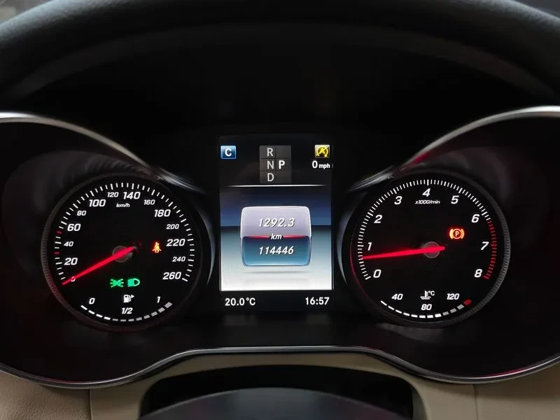 Mercedes-Benz C 200 AVANTGARDE, снимка 8 - Автомобили и джипове - 55110276