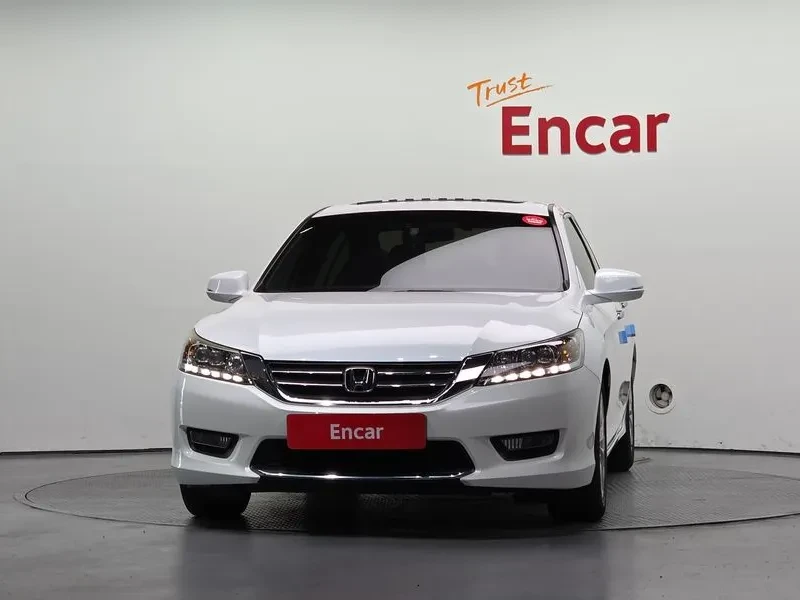 Honda Accord 2.4 9Th Gen , снимка 3 - Автомобили и джипове - 55715499