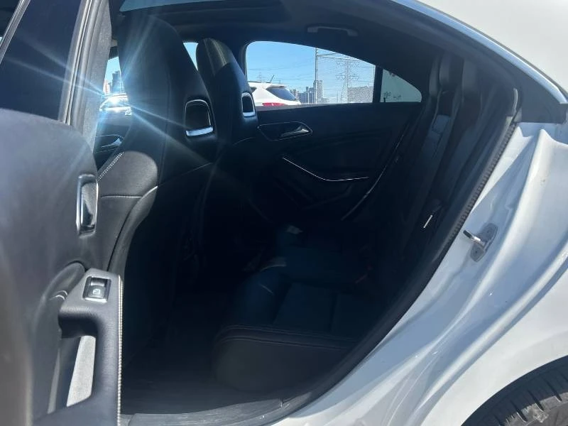 Mercedes-Benz CLA 250 * 4MATIC * 2 КЛЮЧА * PANO * , снимка 16 - Автомобили и джипове - 55887344