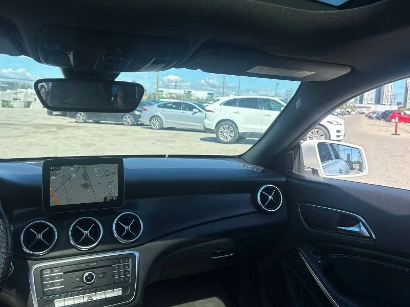 Mercedes-Benz CLA 250 * 4MATIC * 2 КЛЮЧА * PANO * , снимка 10 - Автомобили и джипове - 55887344