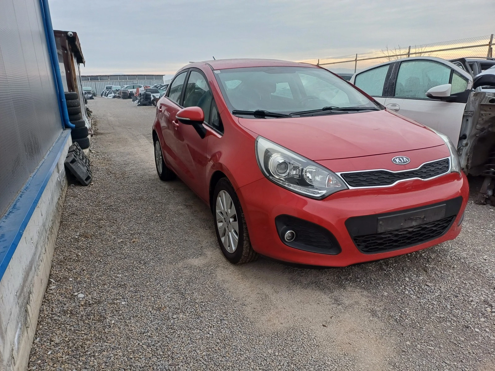 Kia Rio 1.1crdi-на части - изображение 2