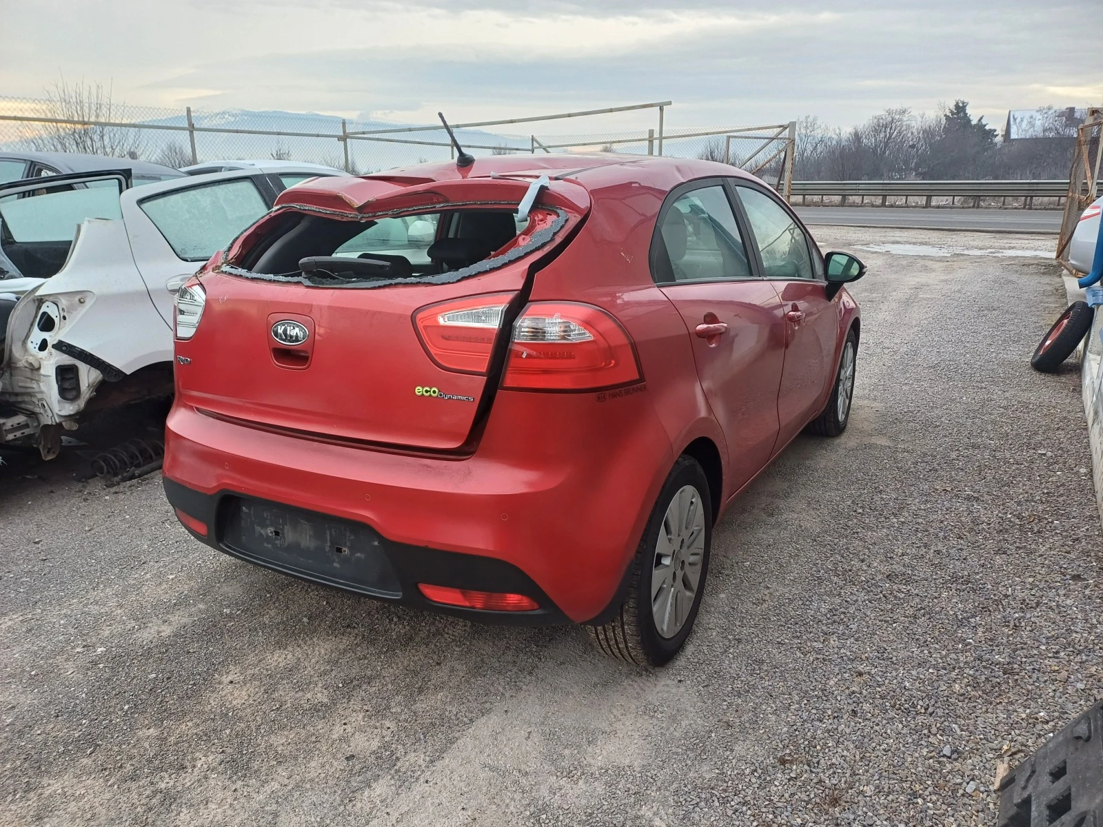 Kia Rio 1.1crdi-на части - изображение 5