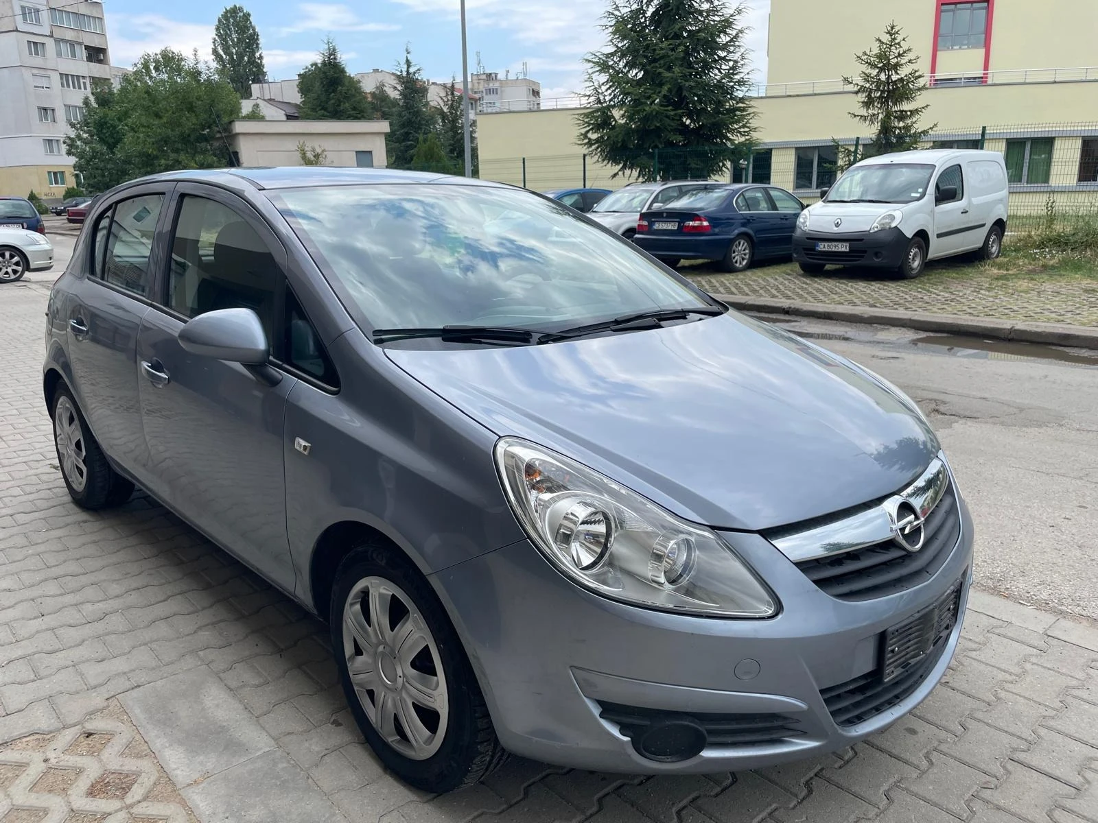 Opel Corsa 1.2i16v-Silver edition!!! - изображение 3