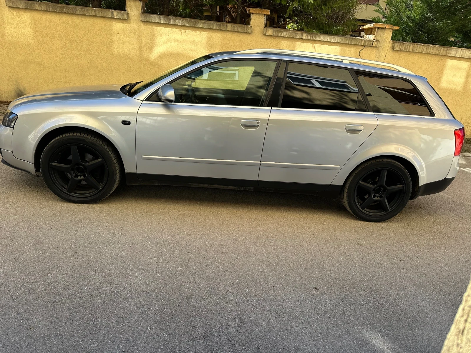 Audi A4 1.9 131 - изображение 6