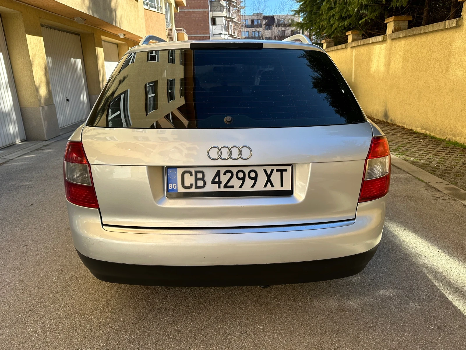 Audi A4 1.9 131 - изображение 7