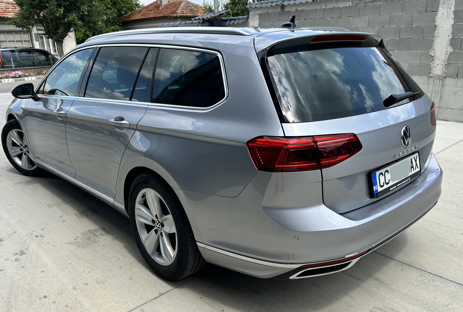 VW Passat  2.0 TFSI - изображение 4