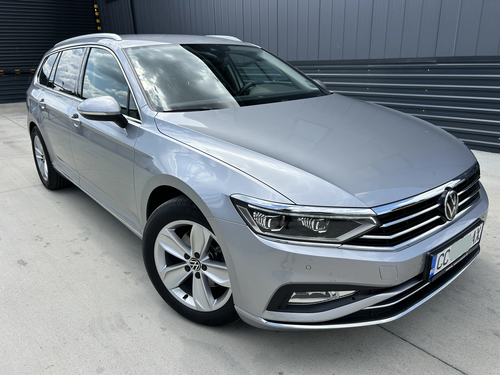 VW Passat  2.0 TFSI | Mobile.bg   1