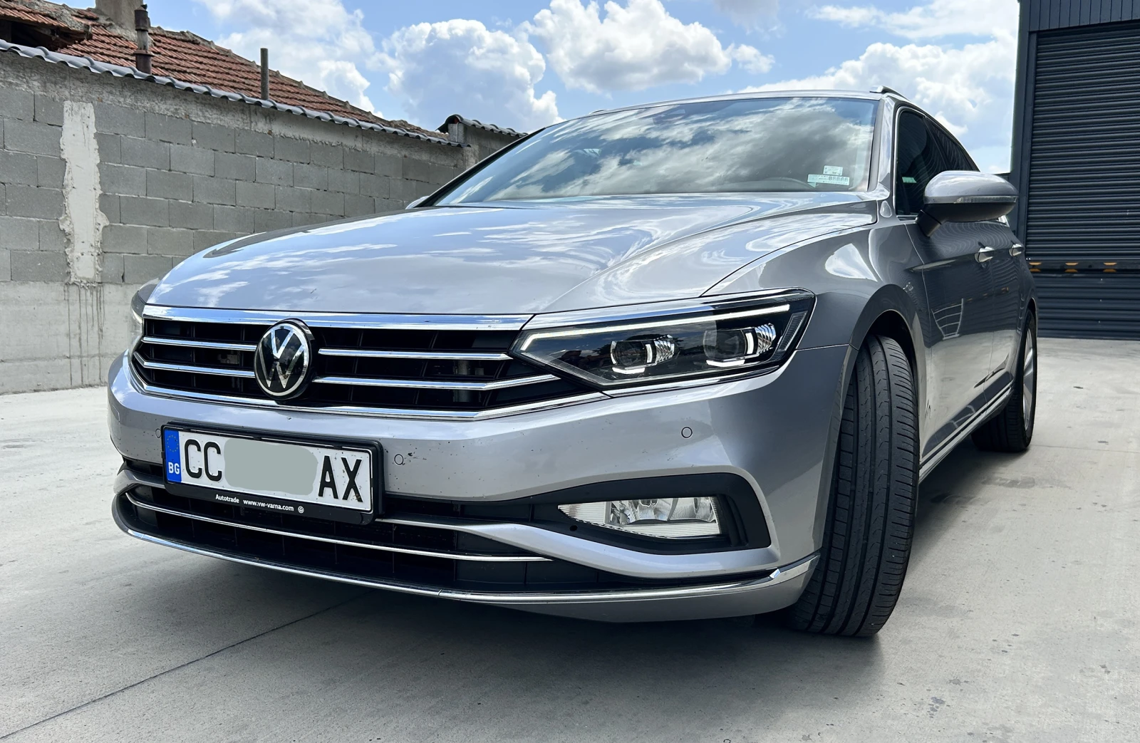 VW Passat  2.0 TFSI - изображение 2