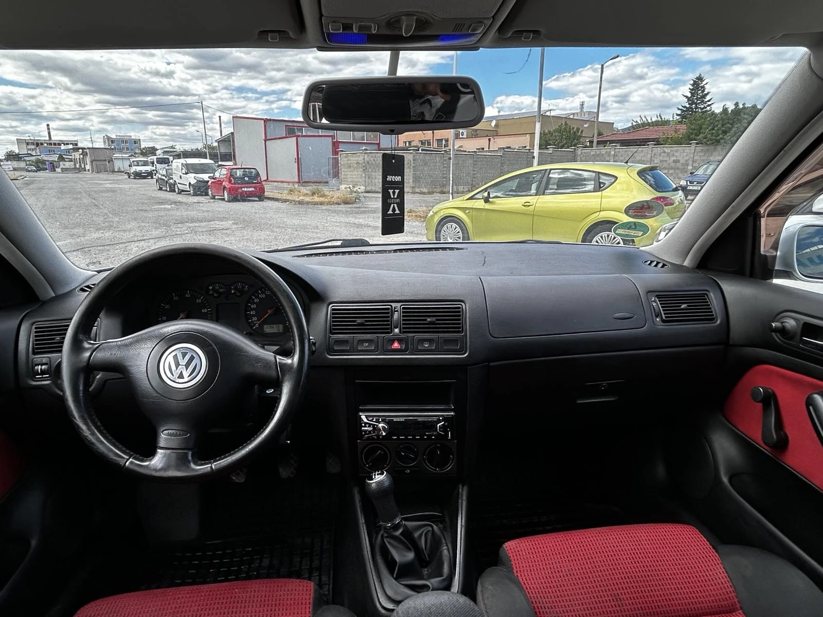 VW Golf  - изображение 10