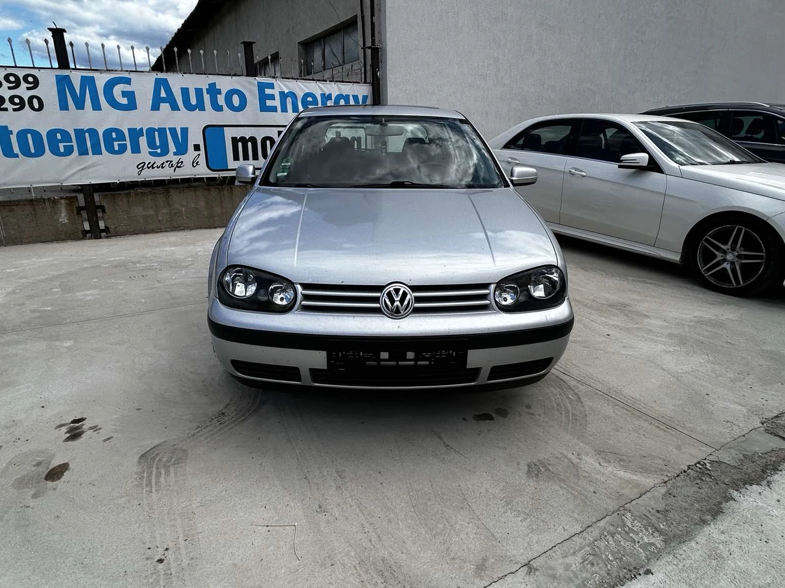 VW Golf  - изображение 8