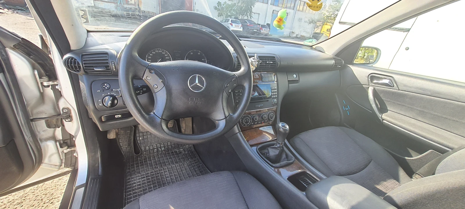 Mercedes-Benz C 200 | Mobile.bg — изображение 11