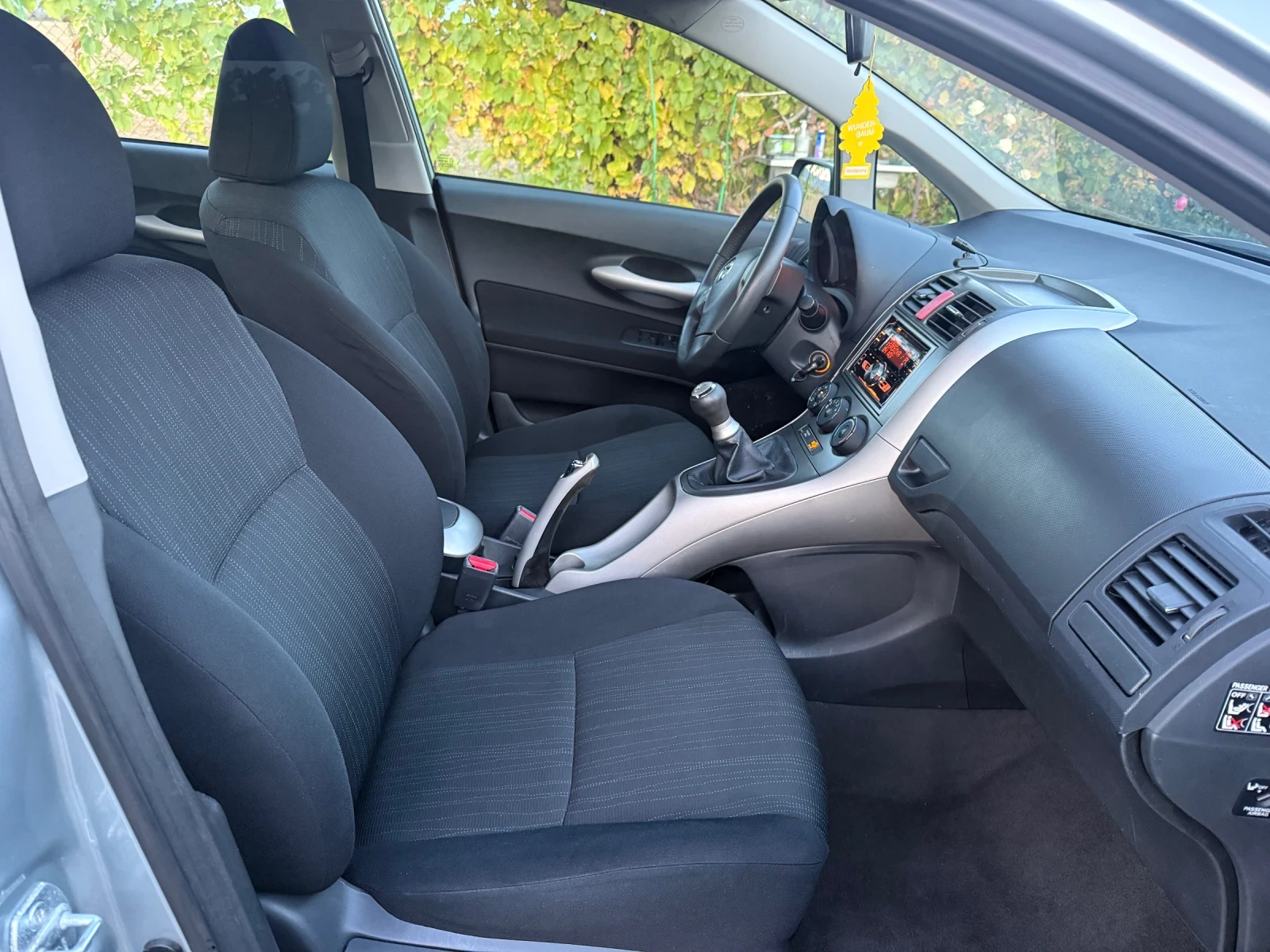 Toyota Auris 1.6 | Mobile.bg   13