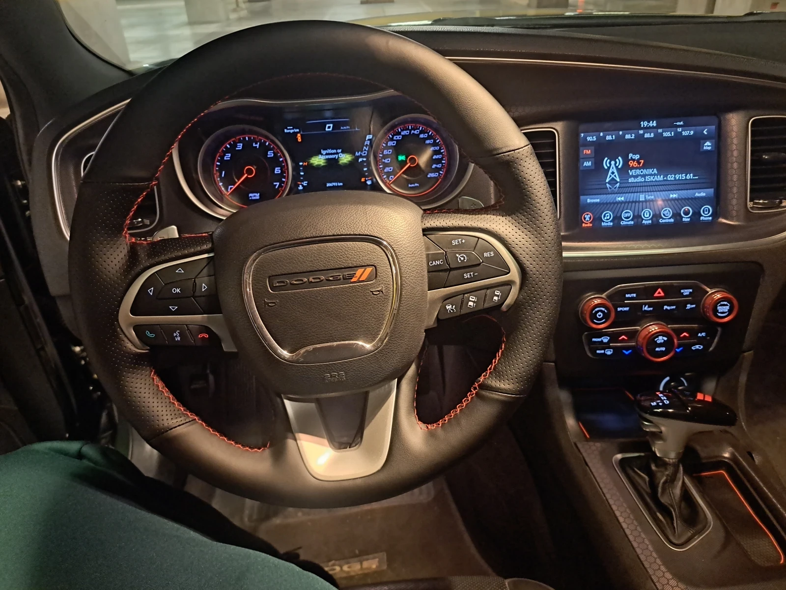 Dodge Charger 5.7 HEMI | Mobile.bg   15