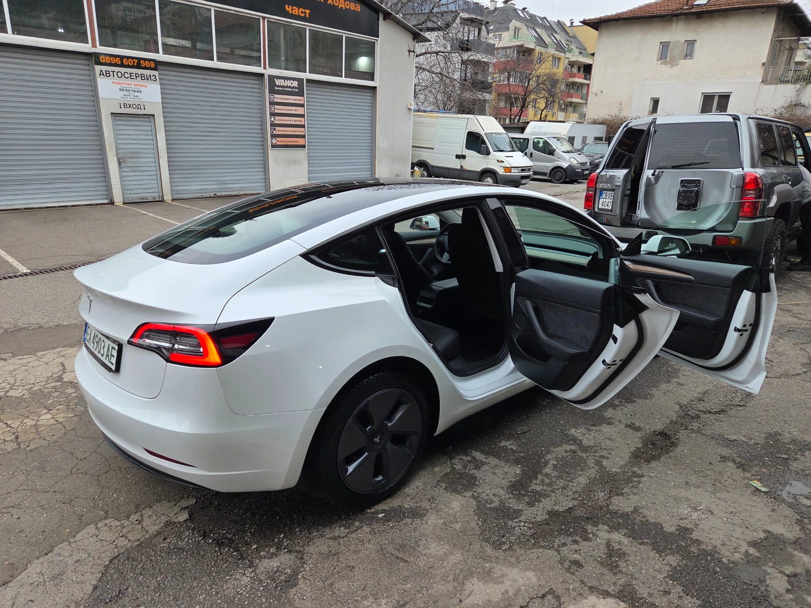 Tesla Model 3 SR+ Certified с гаранция - изображение 5