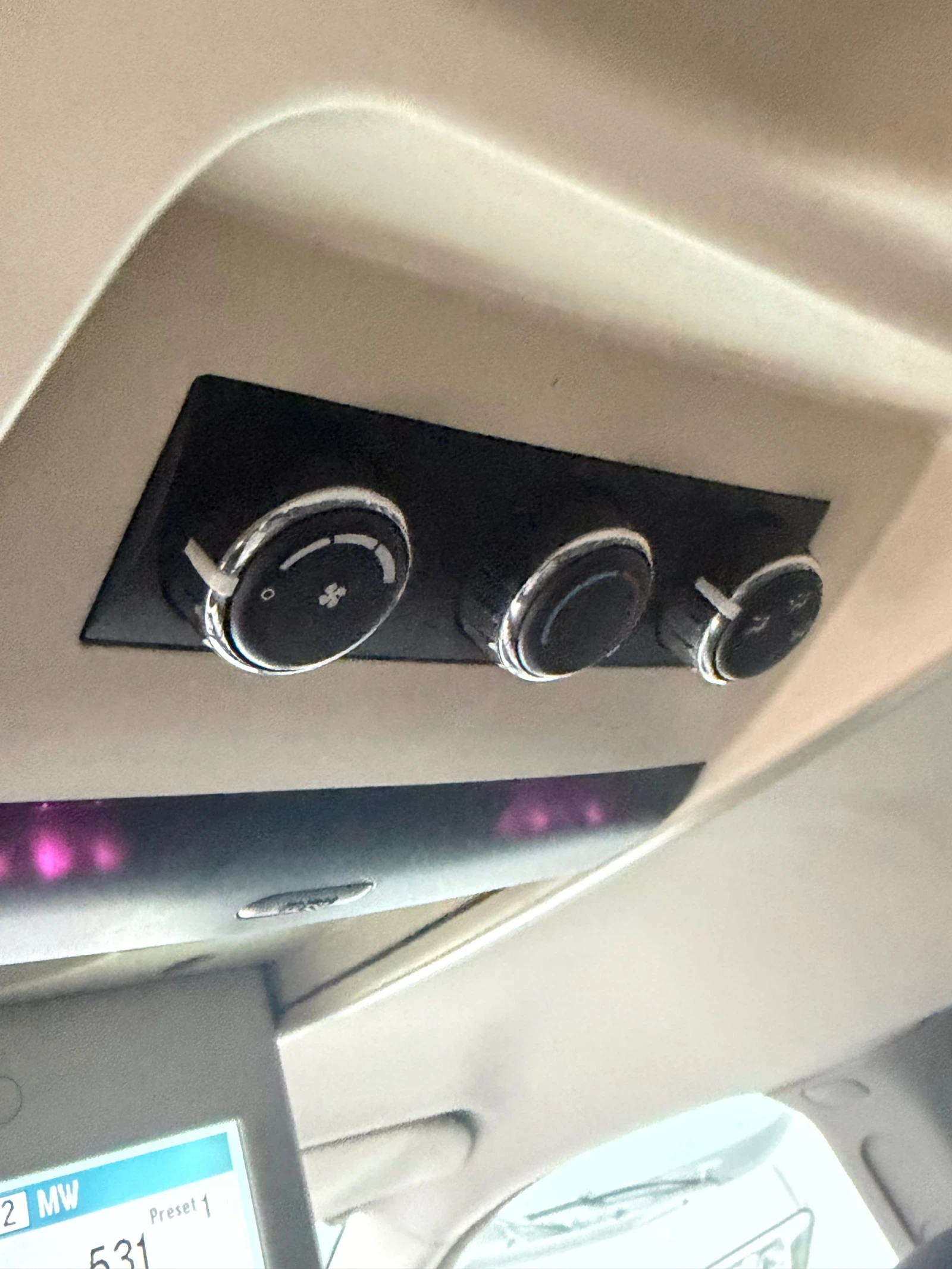 Chrysler Town and Country 3.8 V6 ������/��� ������� | Mobile.bg � ����������� 14