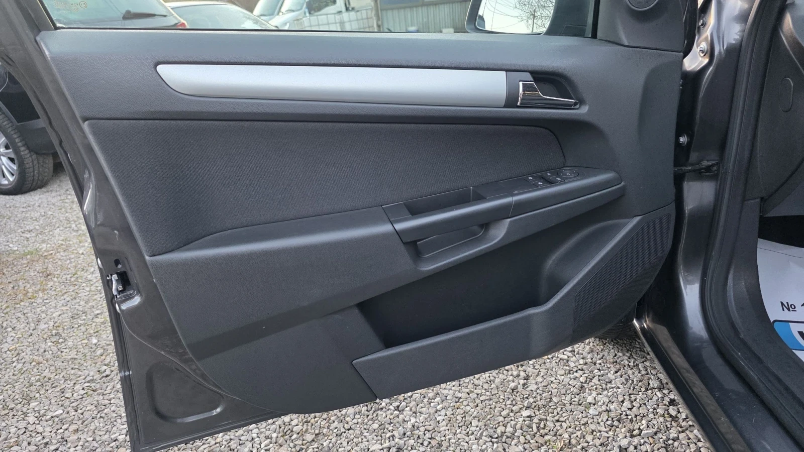 Opel Astra 1.4i 90k.s gaz | Mobile.bg � ����������� 11