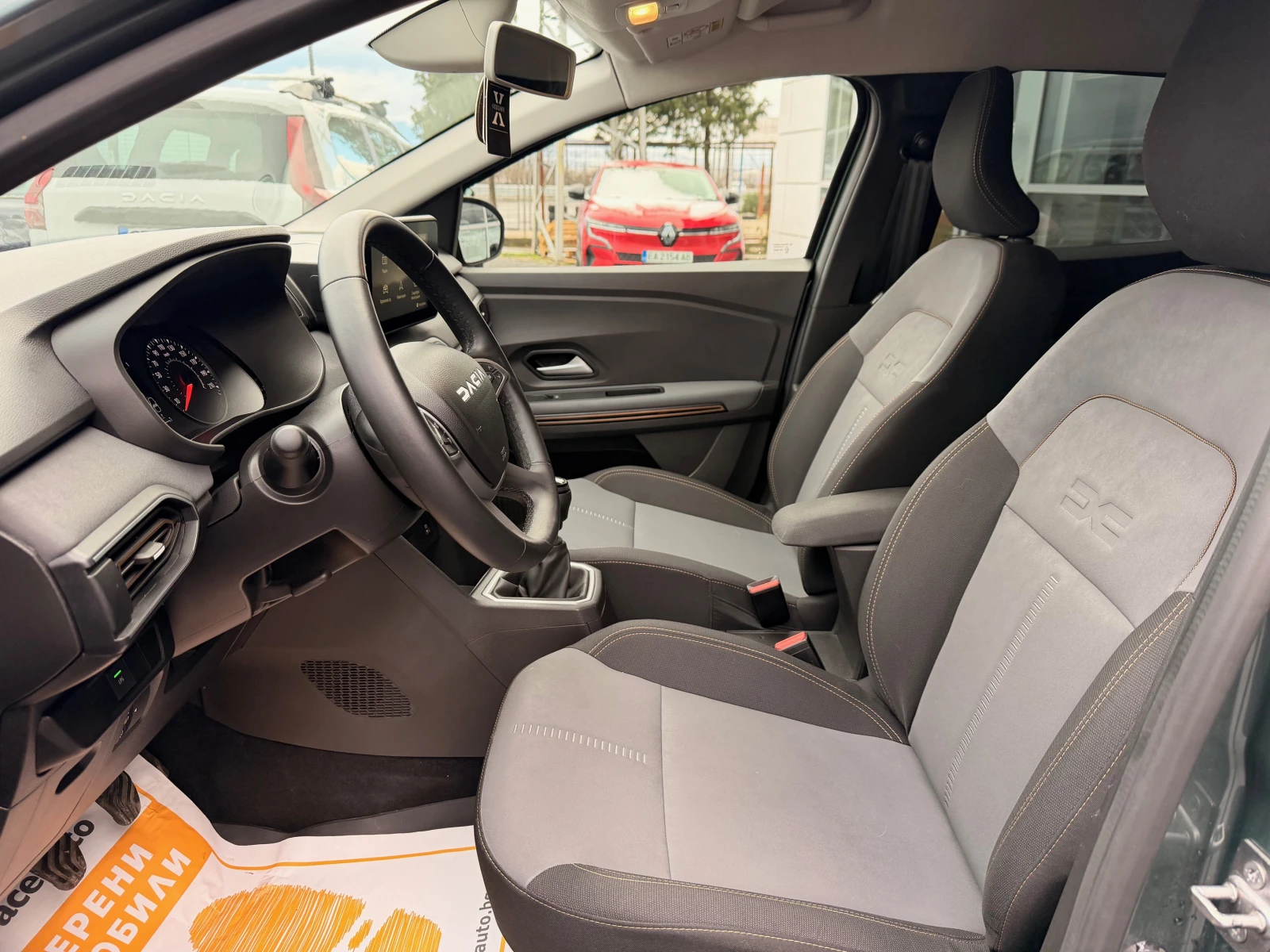 Dacia Sandero TCe 100 к.с. Бензин ECO-G / Expression - изображение 10