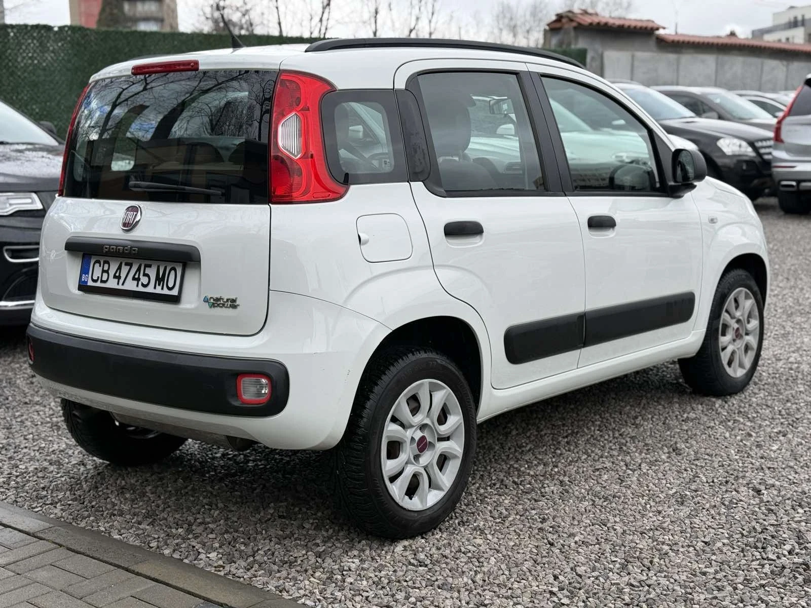 Fiat Panda 0.9T Petrol/CNG - изображение 4