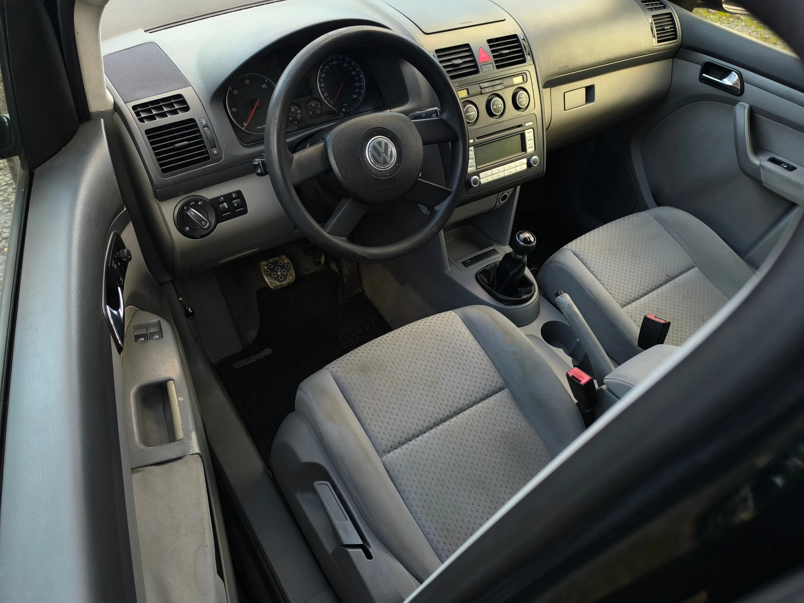 VW Touran -1.9TDI-105��-6 ��������-�����������- | Mobile.bg � ����������� 10