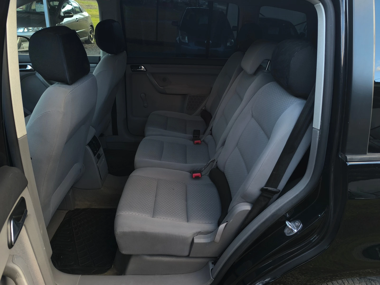 VW Touran -1.9TDI-105��-6 ��������-�����������- | Mobile.bg � ����������� 12