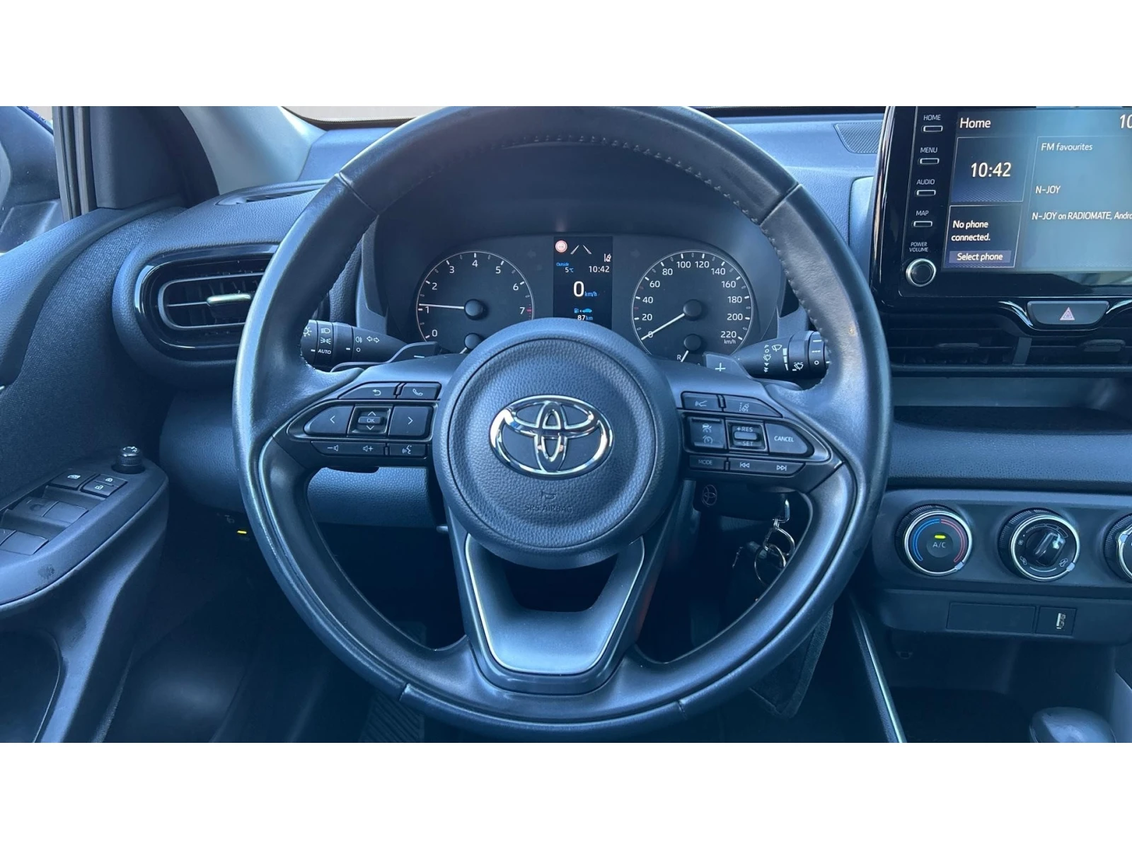 Toyota Yaris ������� ������ �� 418   | Mobile.bg � ����������� 13