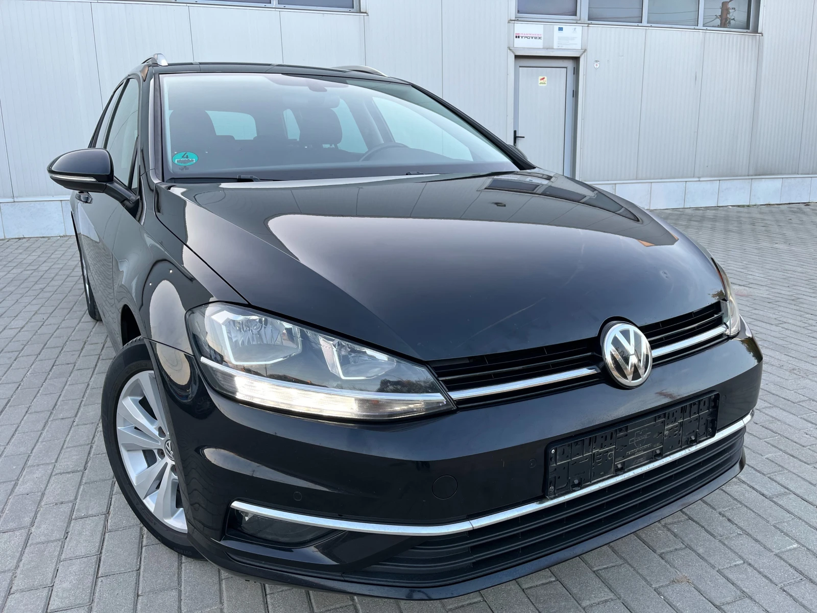 VW Golf Variant 1.6 TDI TUV-Германия Реални Километри, снимка 2 - Автомобили и джипове - 54212717