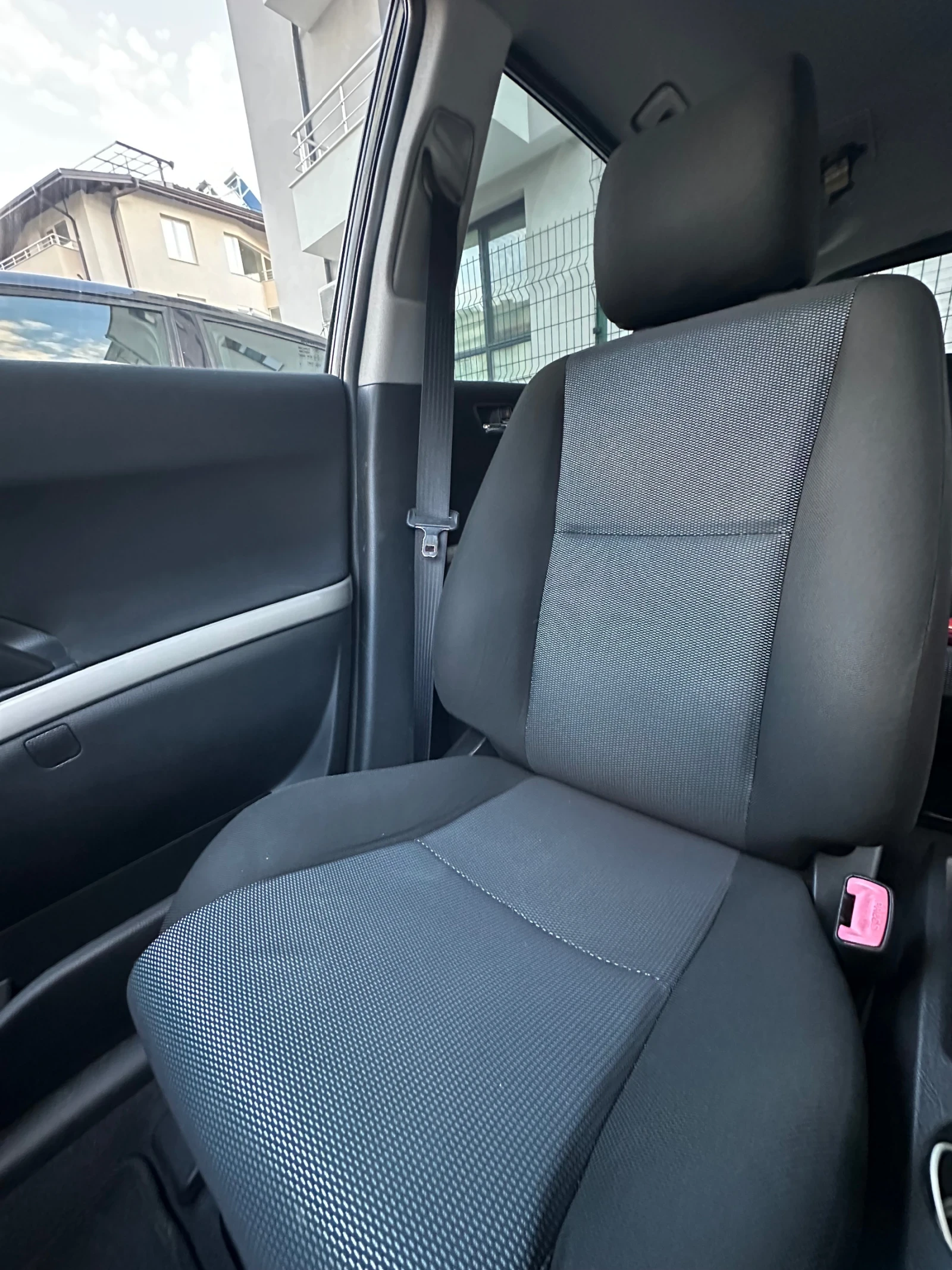 Toyota Corolla verso | Mobile.bg � ����������� 8